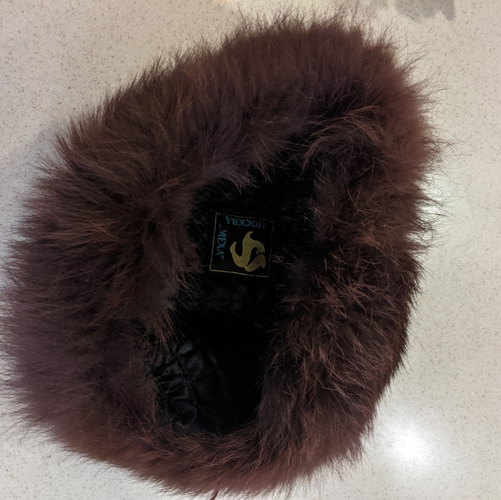 Vintage fur hat Russian - Picture 3 of 3